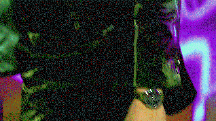 CrezMJ.gif