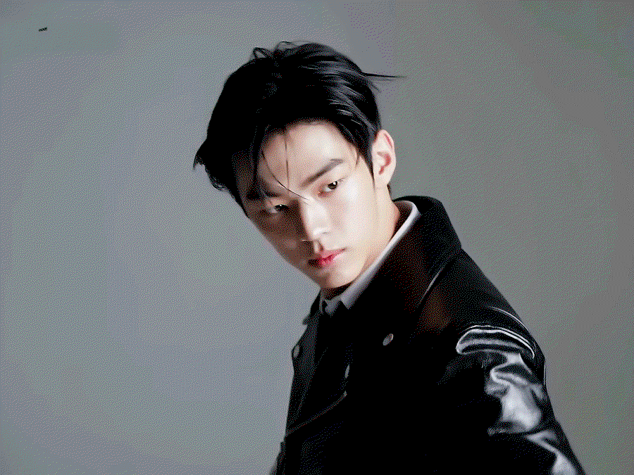 CyeSTh.gif