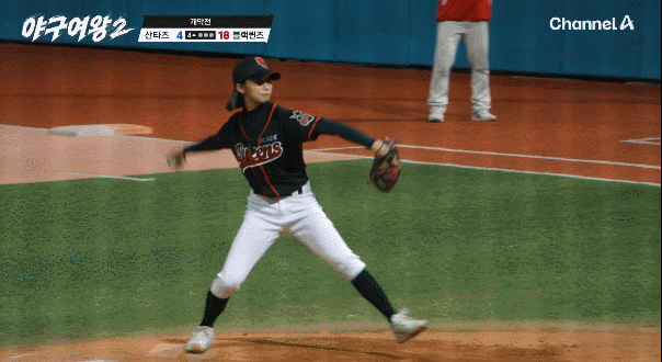 DCcrOW.gif