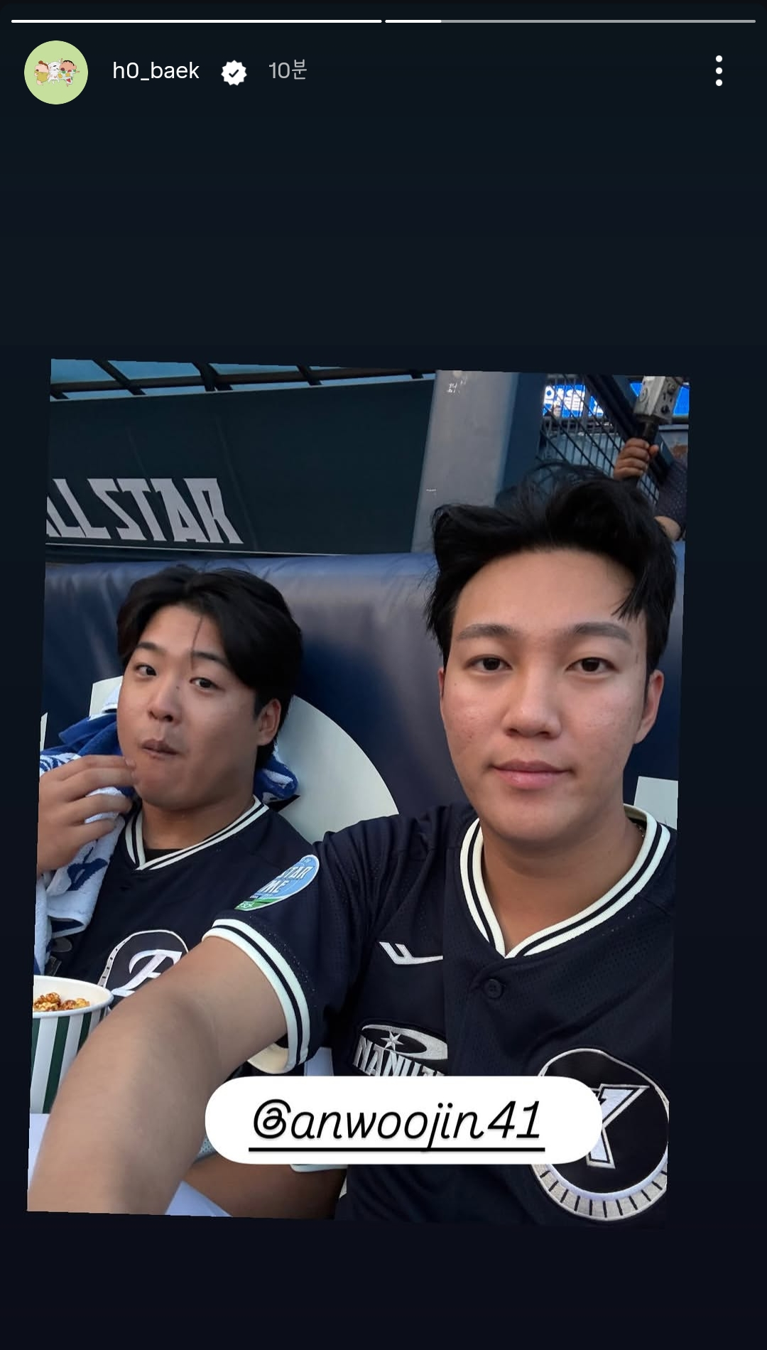 DEKrbQ