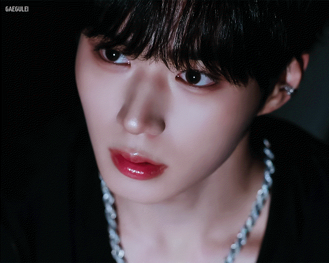 DFzjyh.gif