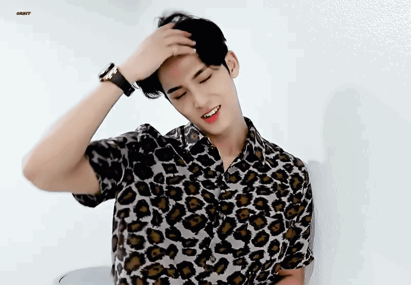 DWKZpa.gif