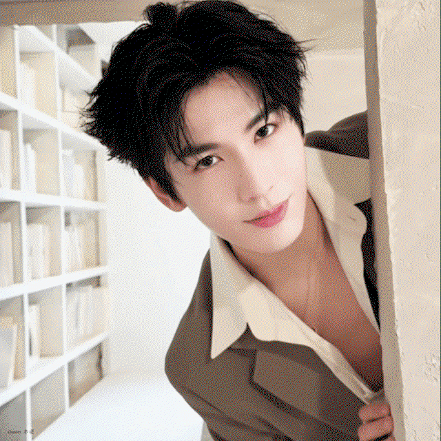 DcdNCj.gif