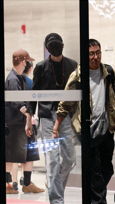 DeqCIu.gif