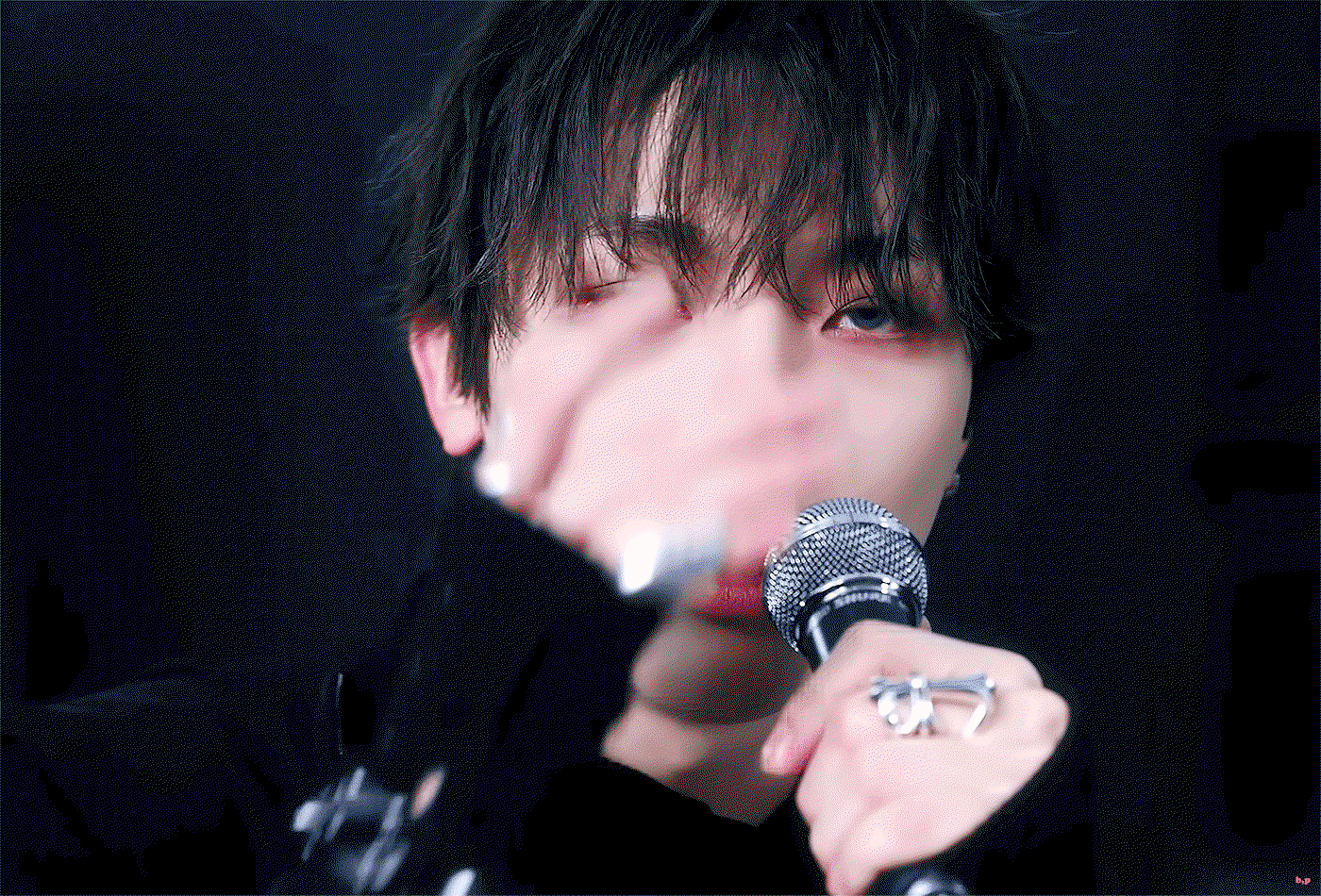 DfbgWj.gif