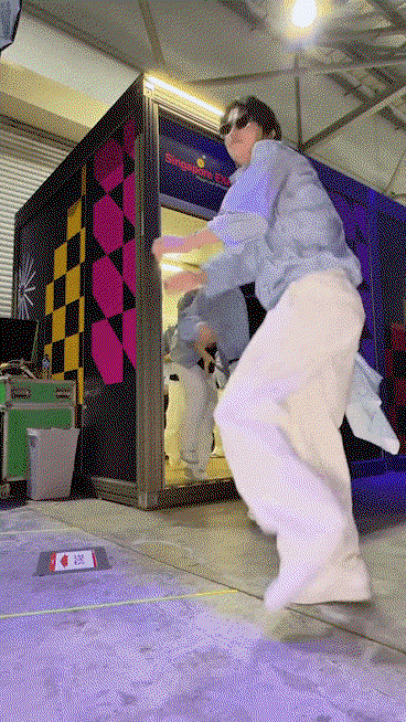 DjQkHo.gif