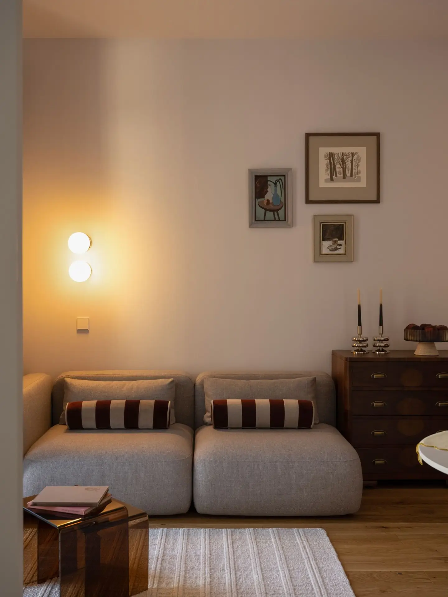 DlJYPb