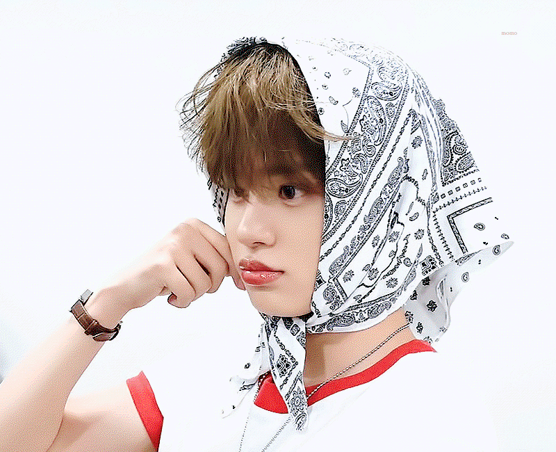 EBXEua.gif