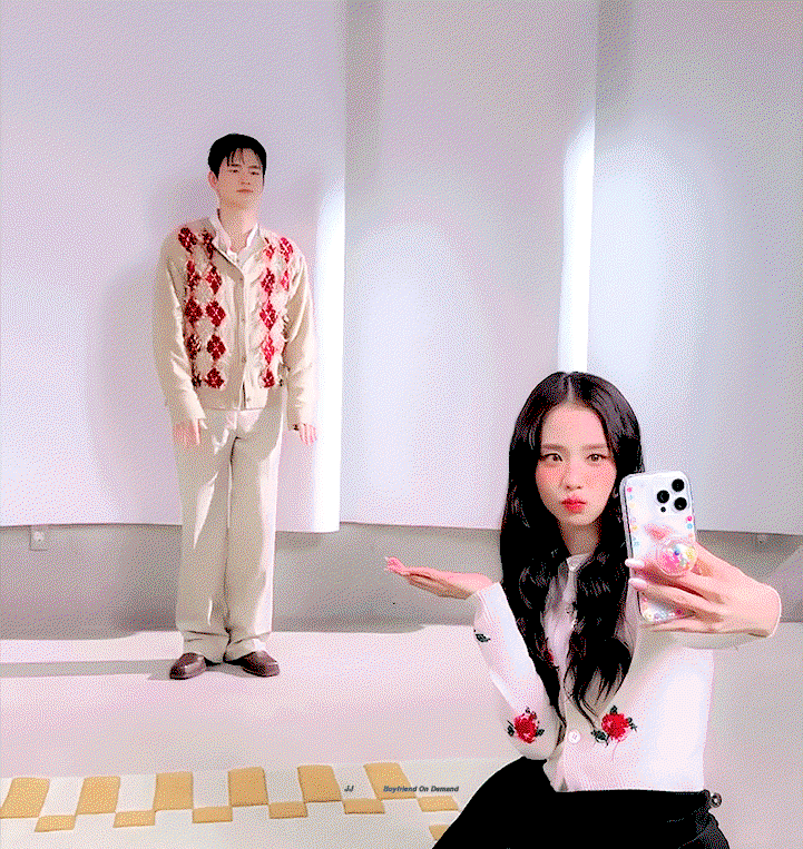 EIOhku.gif