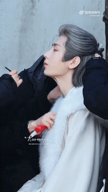 EMsIau.gif