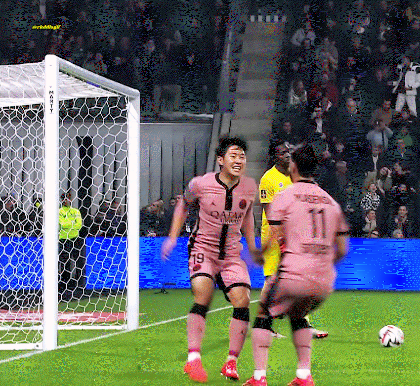 EQycQf.gif