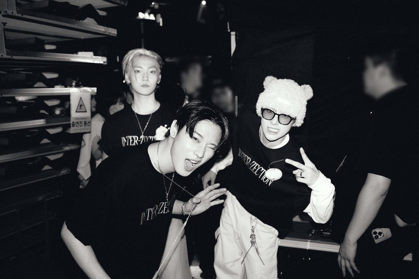 EXDYpw