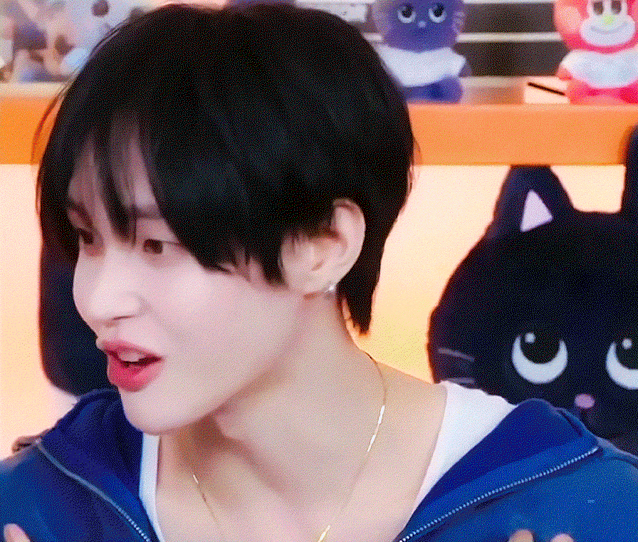 EYmbNT.gif