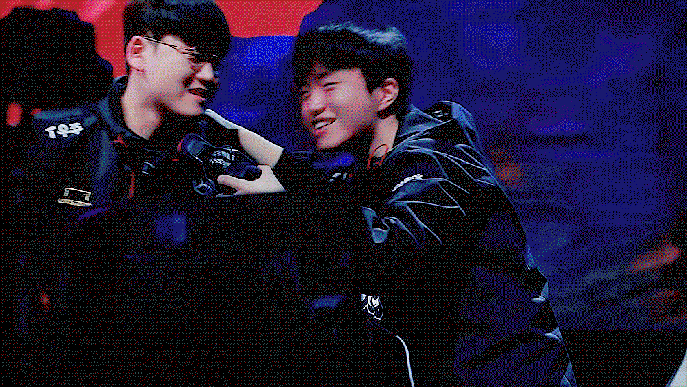 EaqgHk.gif