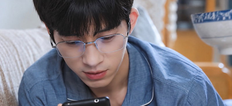 EewbIa