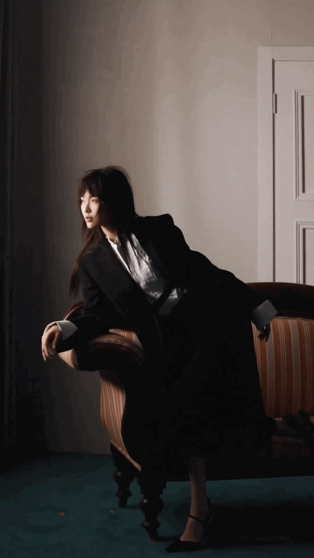 EhdBUO.gif