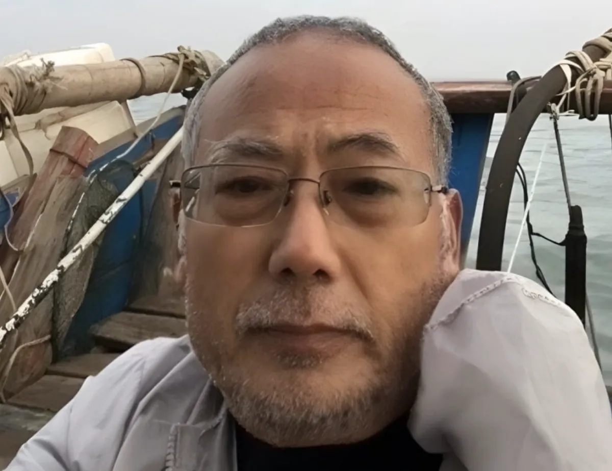 EjJEJS