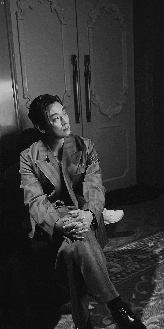 ElhbDv.gif