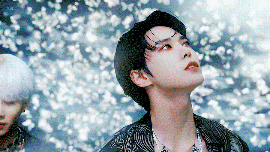 EvSBbG.gif