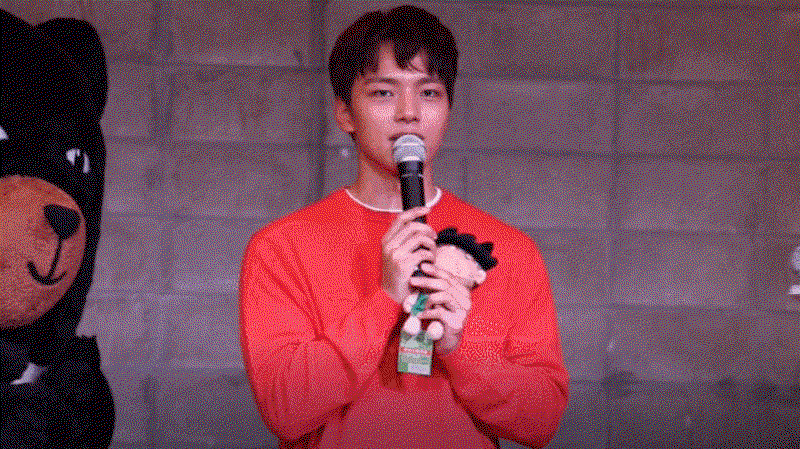 FBjNfr.gif