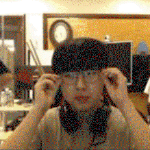 FIkJOt.gif