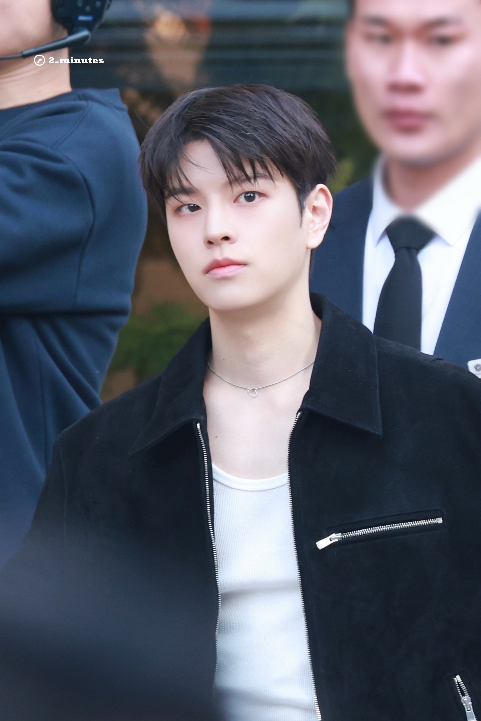 FLRGhk