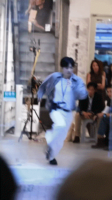 FOQZcj.gif