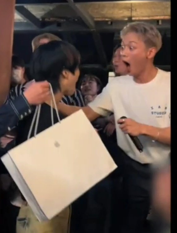 미노야 그렇게 놀랄 일이냐곸ㅋㅋㅋㅋ