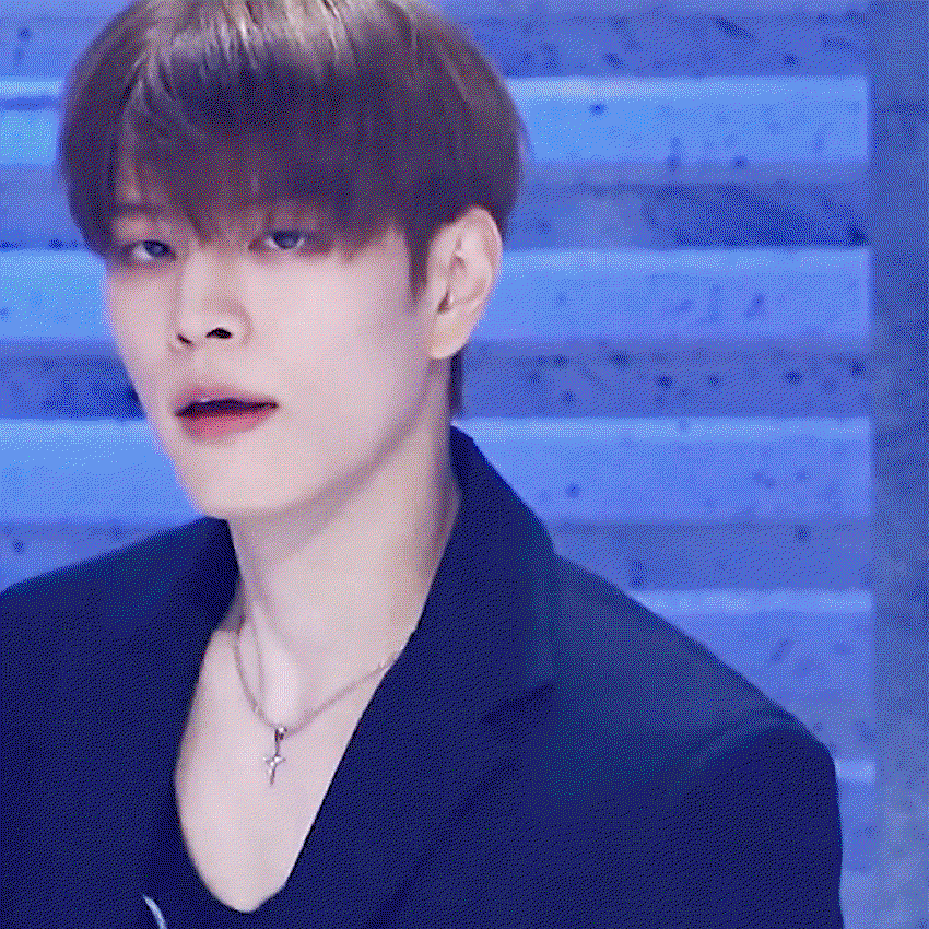 FQhCdW.gif