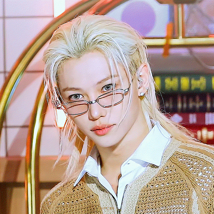 FUWvQB.gif