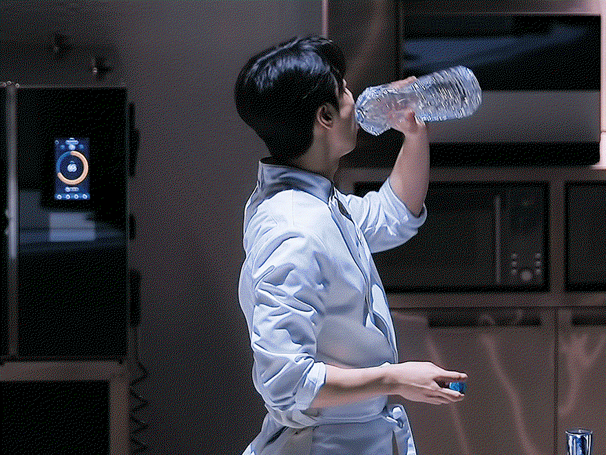 FUkUEk.gif