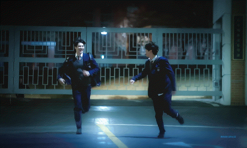 FpmMXE.gif
