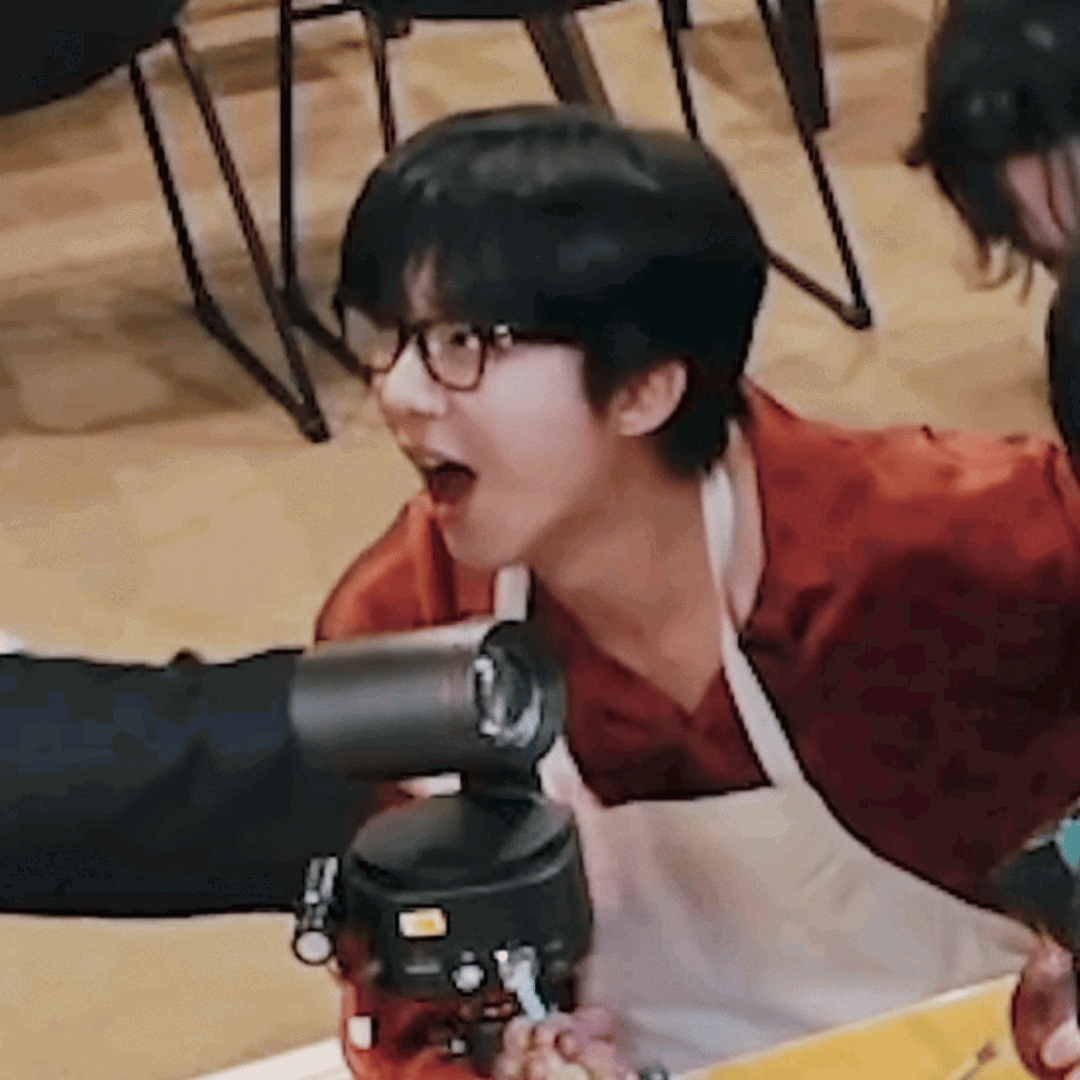 FrqoNf.gif