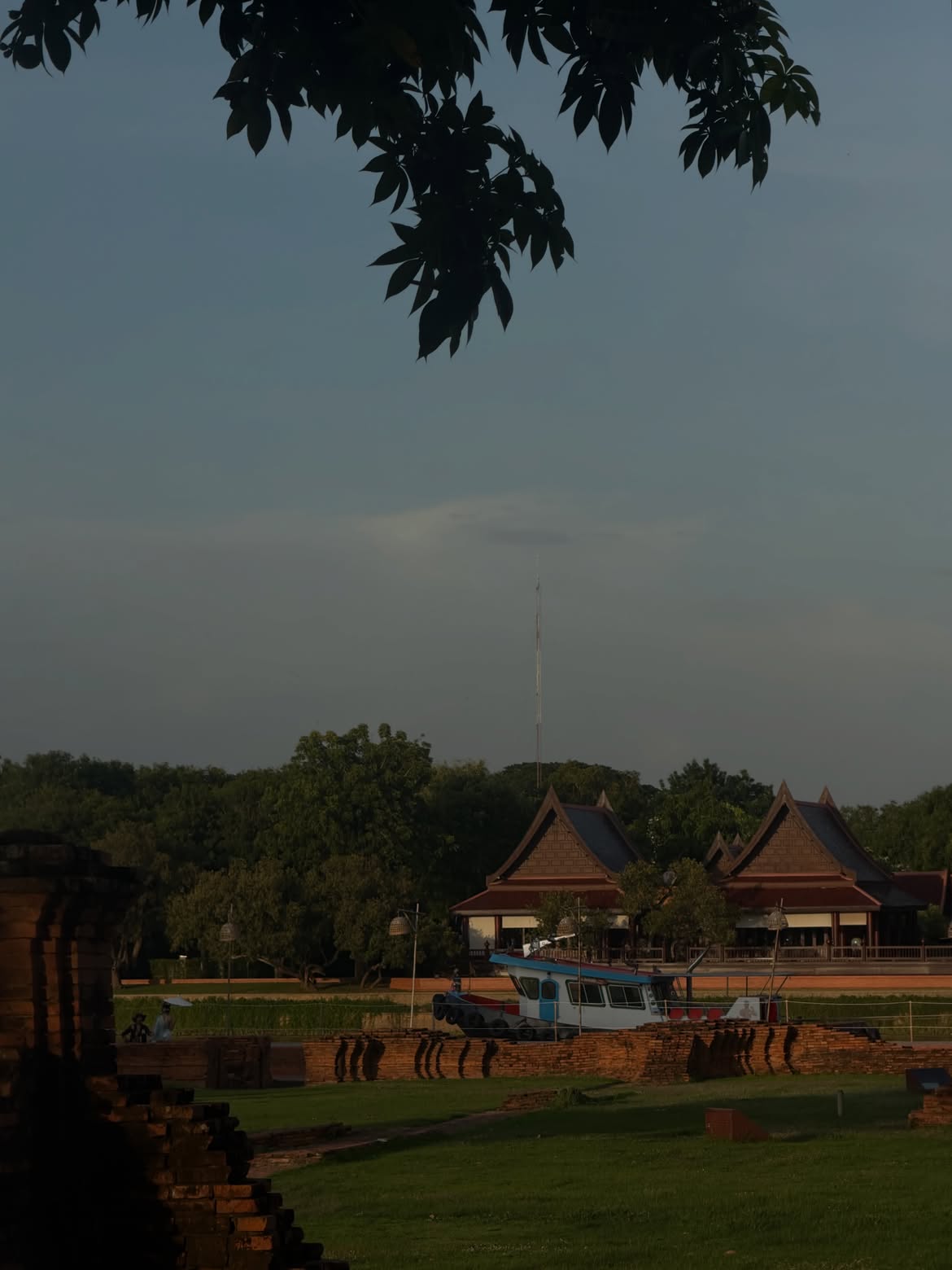 GEkAJd