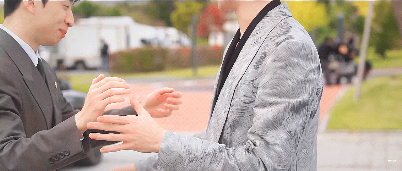GOhhAi.gif