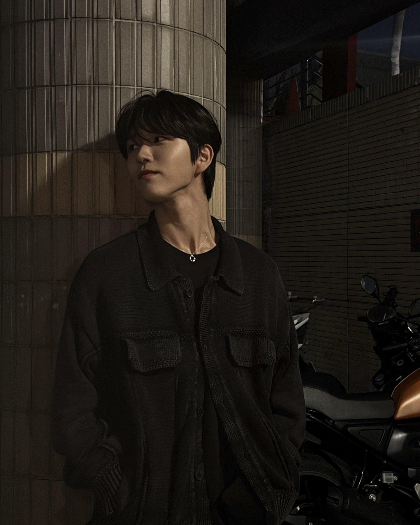 GaESRw