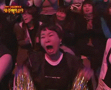 GaONmc.gif