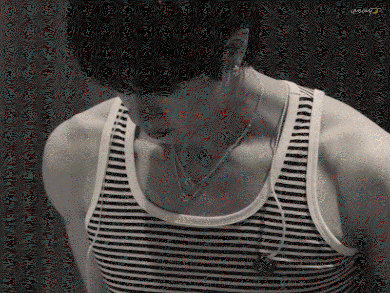 GbYjjC.gif