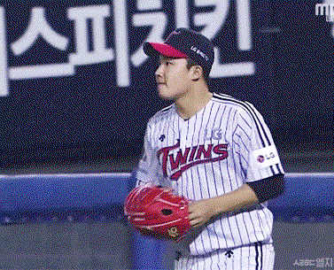 GiSKxP.gif