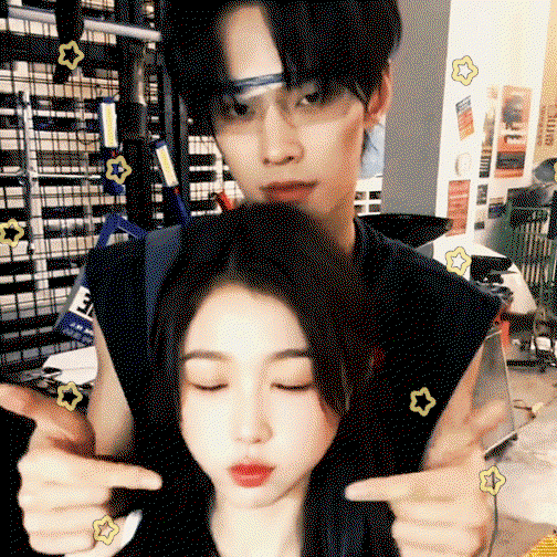 GmuVBq.gif