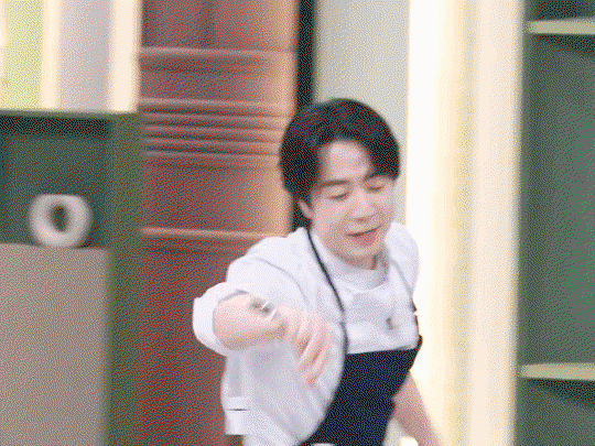 GnOhPd.gif