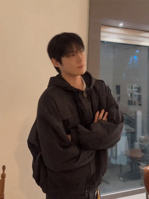 GnRmcI.gif