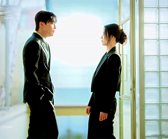 GnXBbD.gif