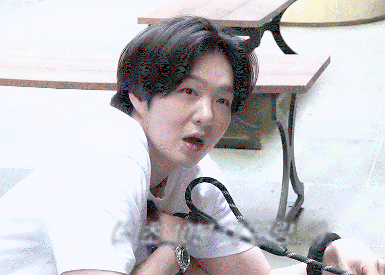 GtFYuJ.gif