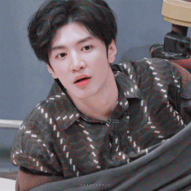 GtIWbB.gif