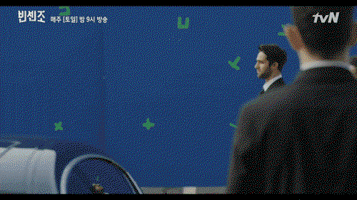 GvjIZf.gif