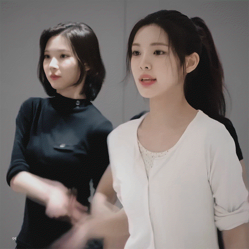 GwNXUQ.gif
