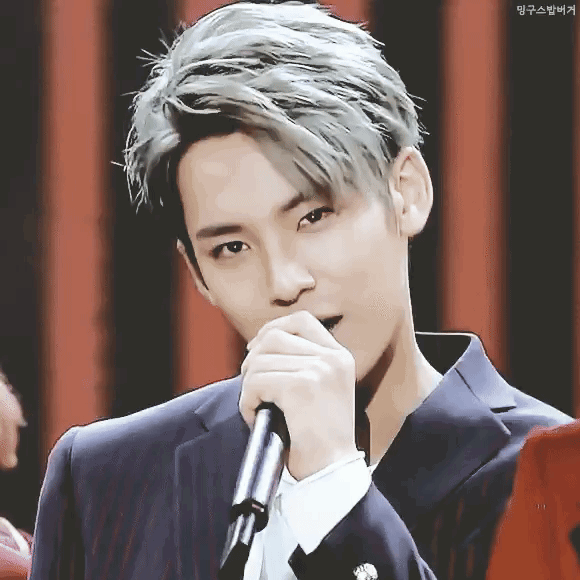GxdkOl.gif