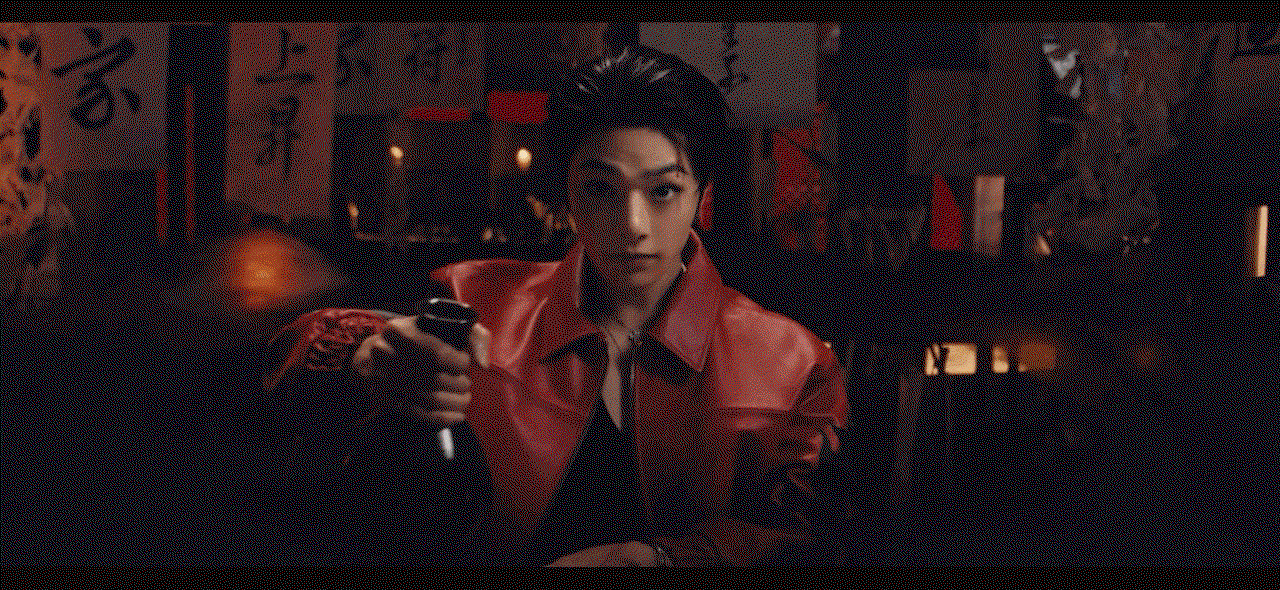 GyKhHE.gif