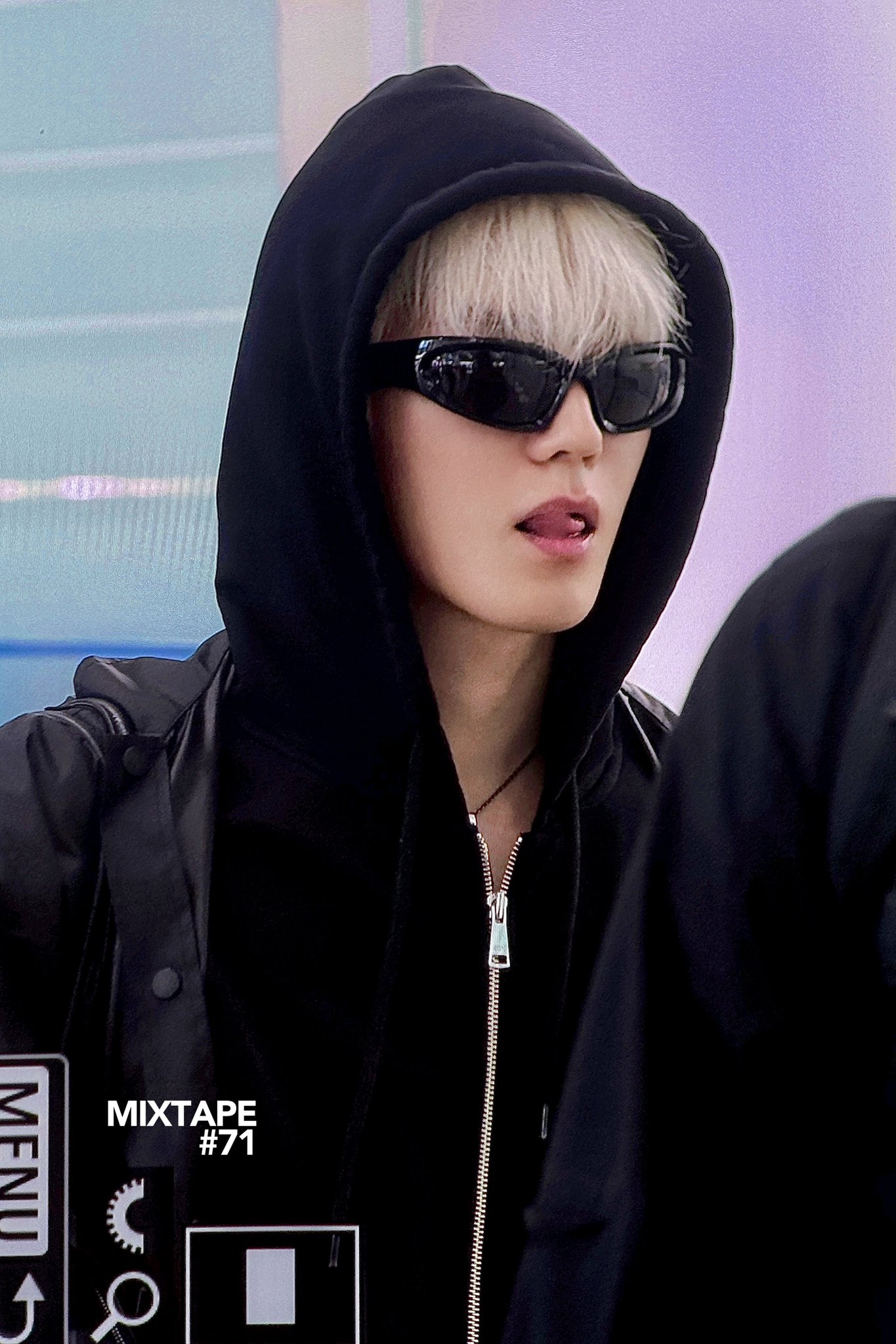 HAoGhJ